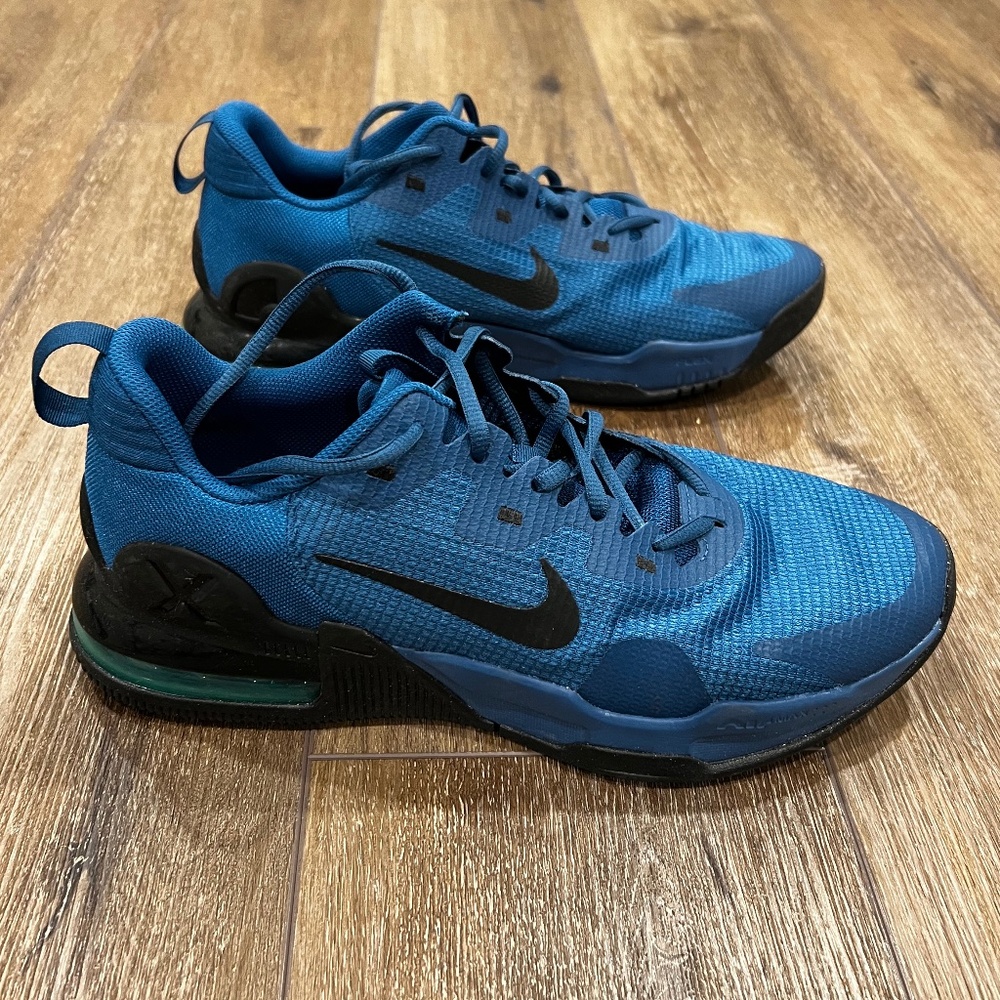 Nike - Air Max Alpha Trainer 5 [Men - Size 11]